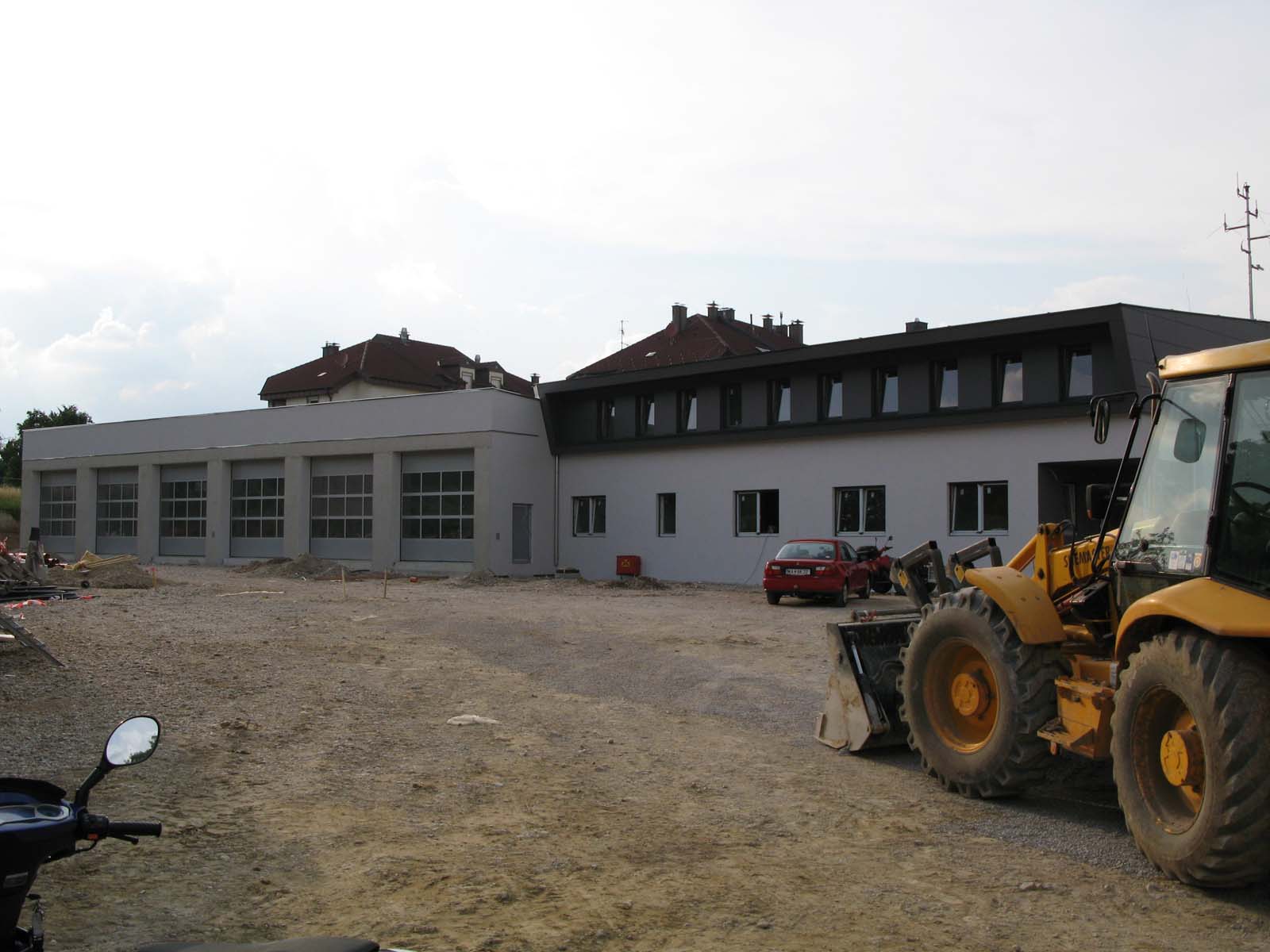 fw_haus02072009.jpg