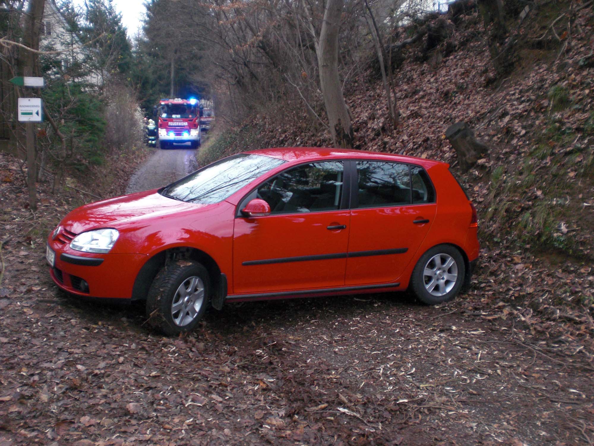 fahrzeugbergung12122009.jpg fahrzeugbergung12122009.jpg