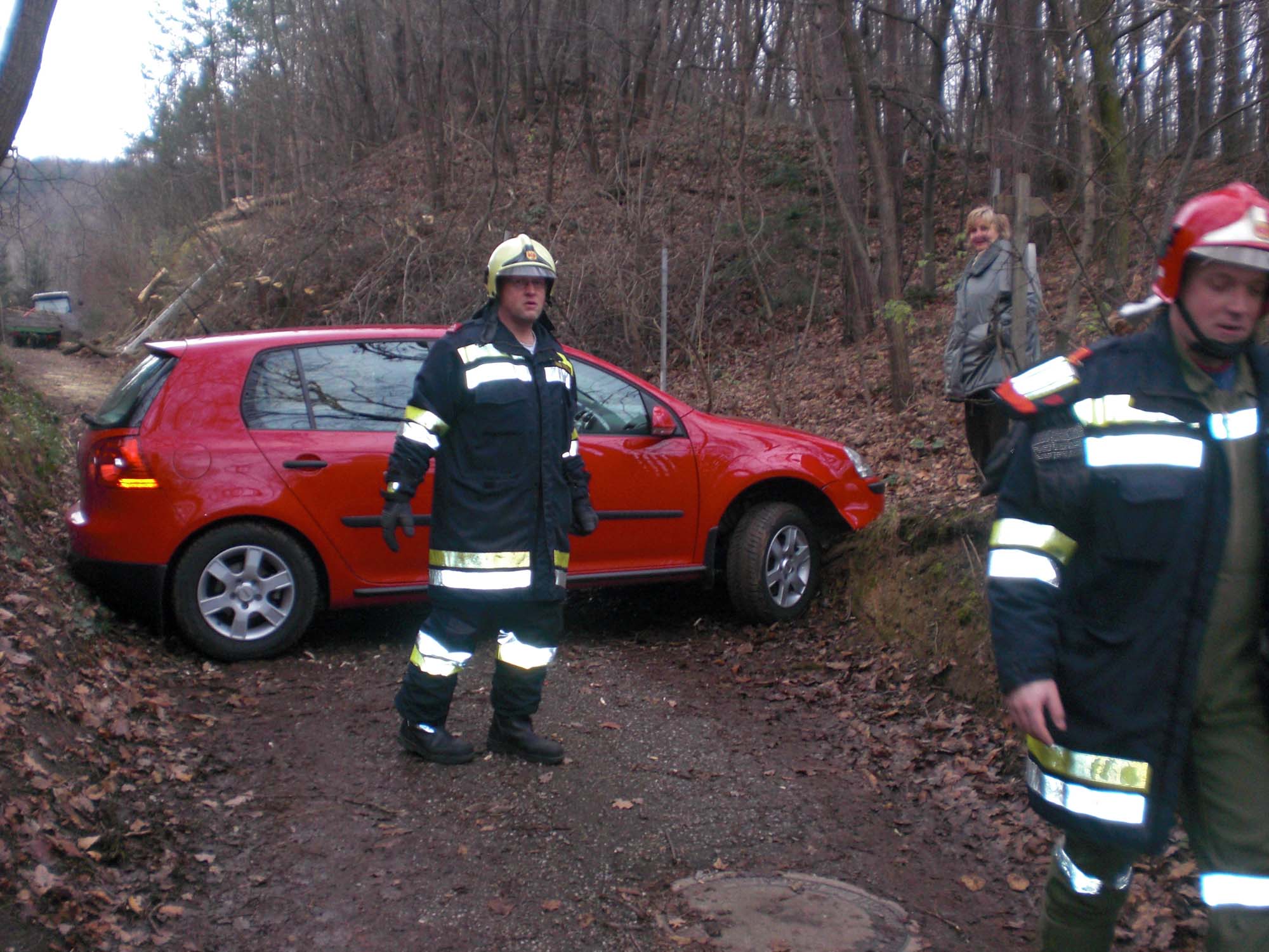 fahrzeugbergung121220092.jpg